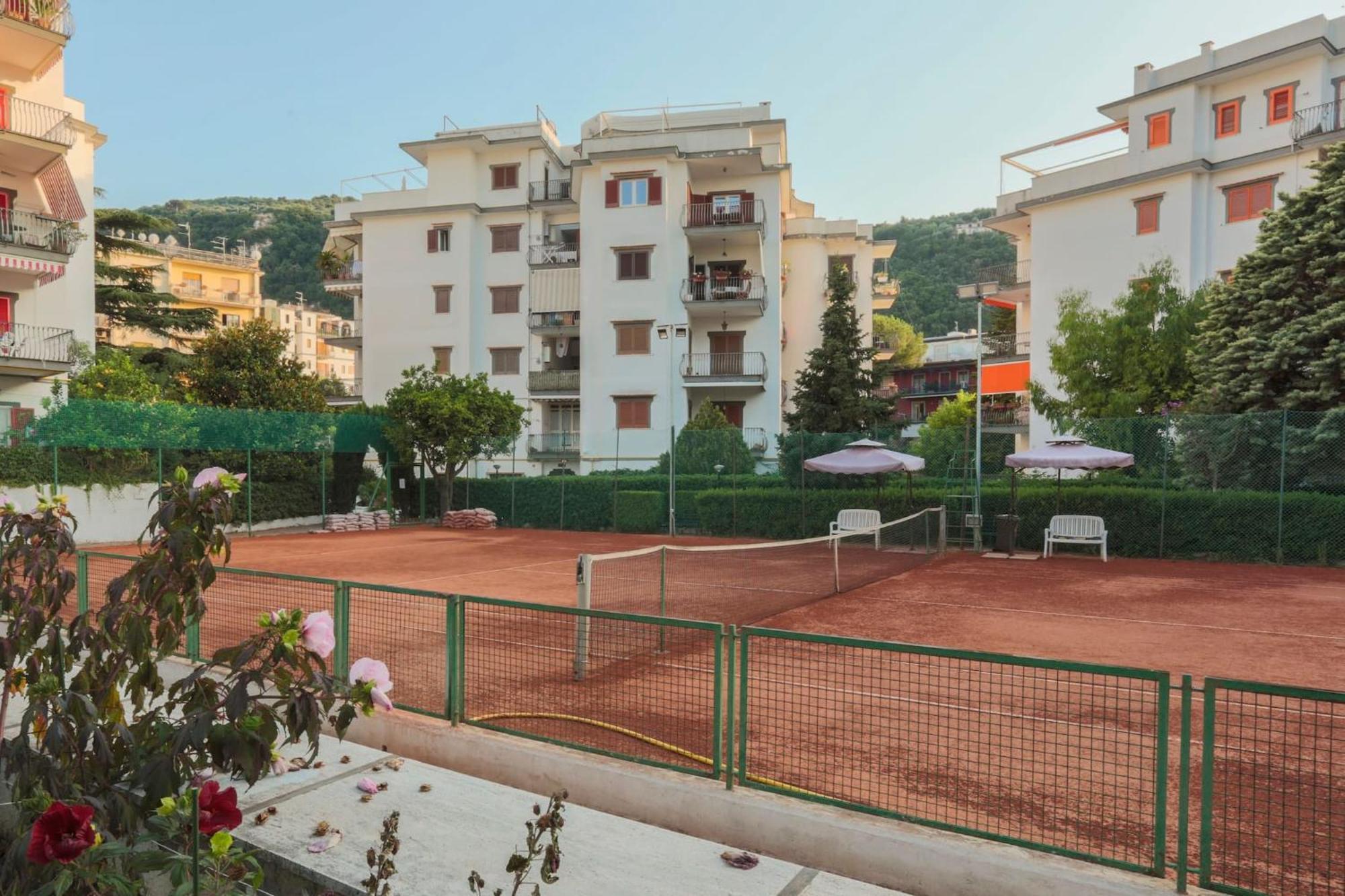 Sorrentovibes - Modern Apartment With Terrace, Swimming Pool&Tennis Zewnętrze zdjęcie