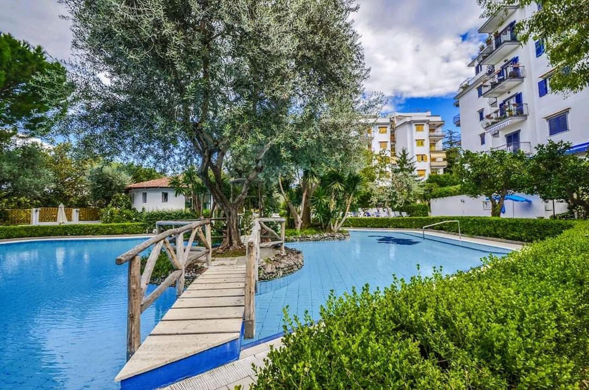 Sorrentovibes - Modern Apartment With Terrace, Swimming Pool&Tennis Zewnętrze zdjęcie