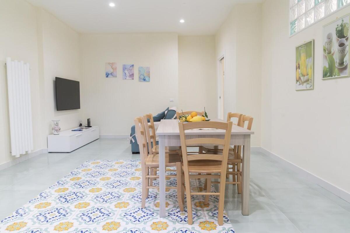 Sorrentovibes - Modern Apartment With Terrace, Swimming Pool&Tennis Zewnętrze zdjęcie
